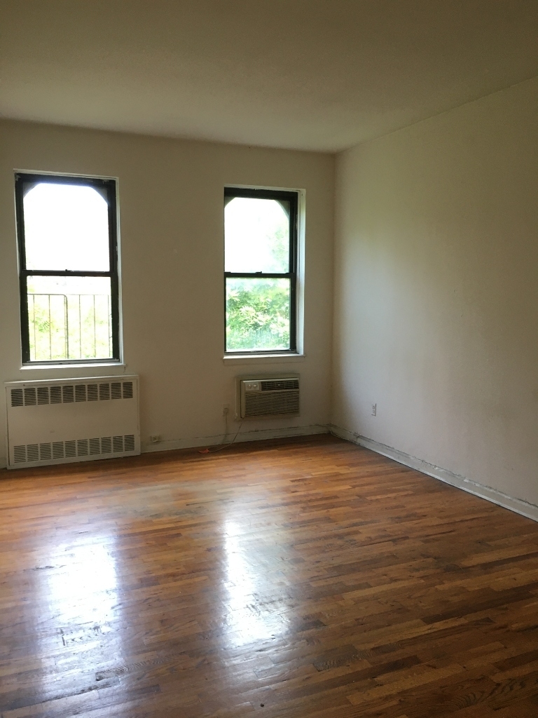 316 East 89th Street - Photo 2