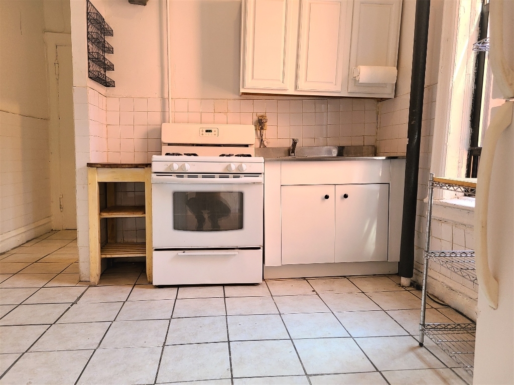 270 15th Street - Photo 6