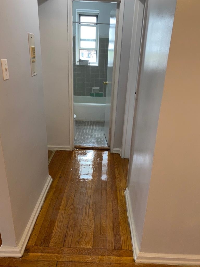 759 East 10th Street - Photo 8