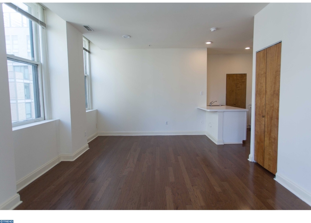 1600 Walnut Street - Photo 12