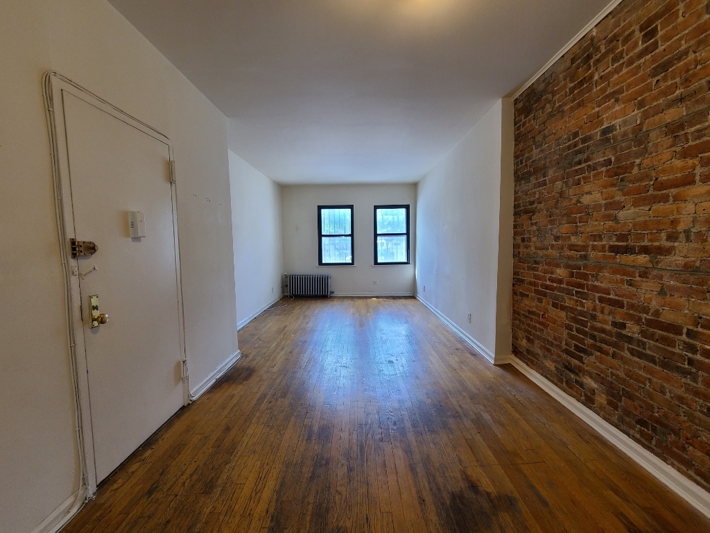 53 4th Avenue - Photo 1