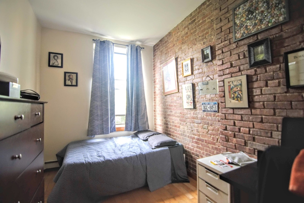 112 West 119th Street - Photo 4