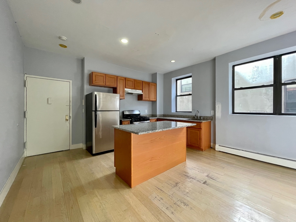 164 West 146th Street - Photo 3