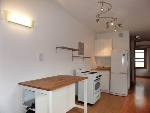 2240 1st Avenue - Photo 3