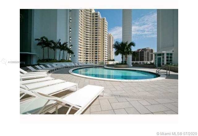 900 Brickell Key Blvd - Photo 26