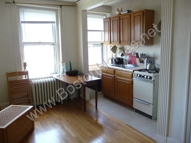 45 Irving St. - Photo 2