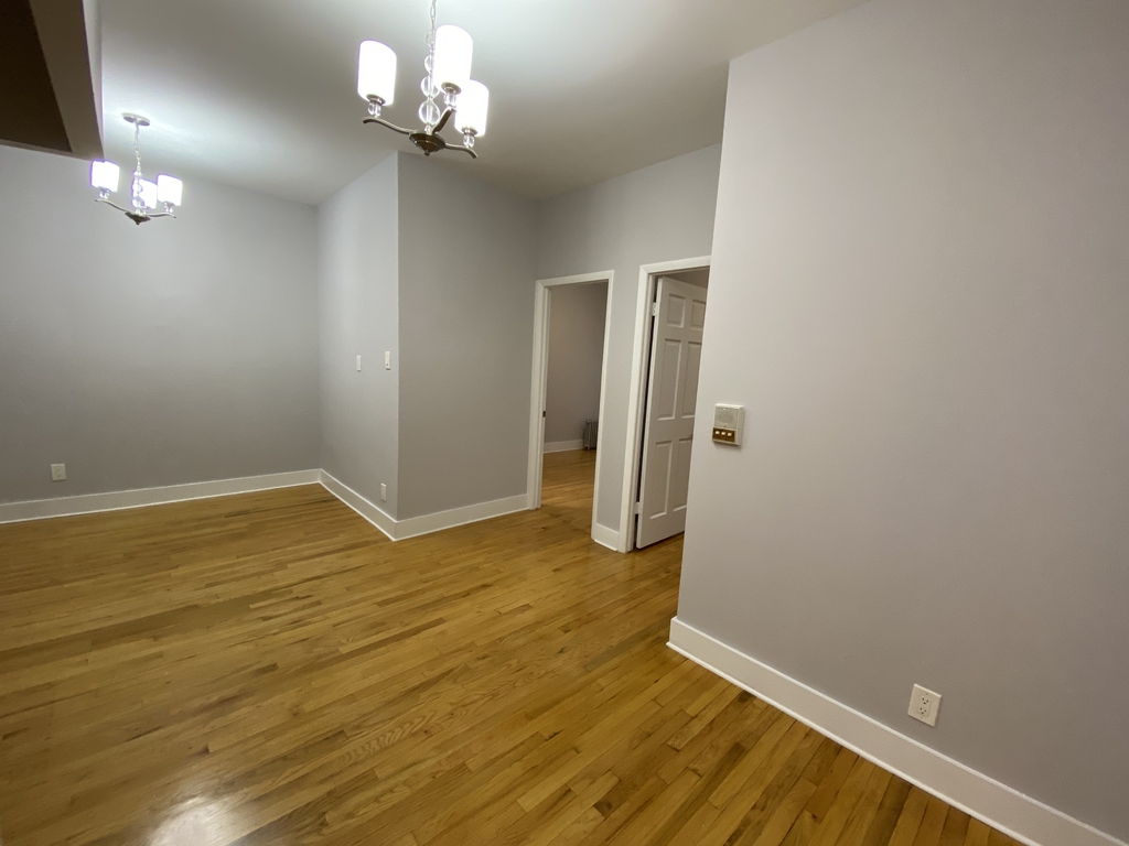 214 West 21st Street - Photo 1