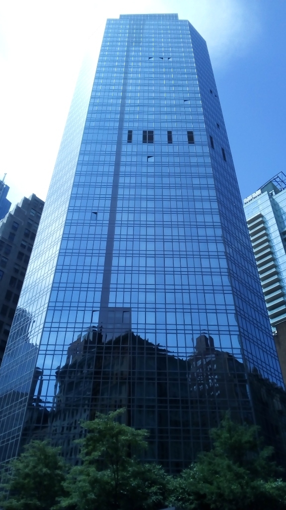 Madison Avenue - Photo 3