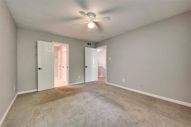 2205 Park Hill Drive - Photo 11