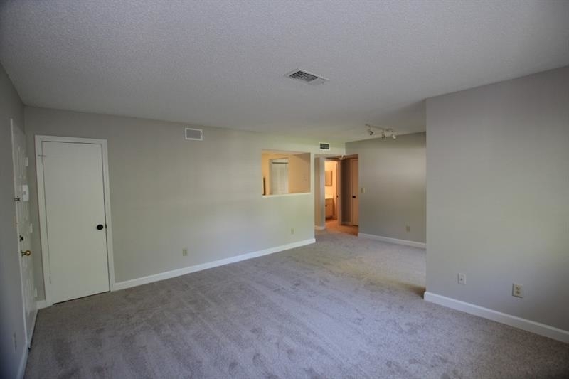 1215 Wingate Way - Photo 4