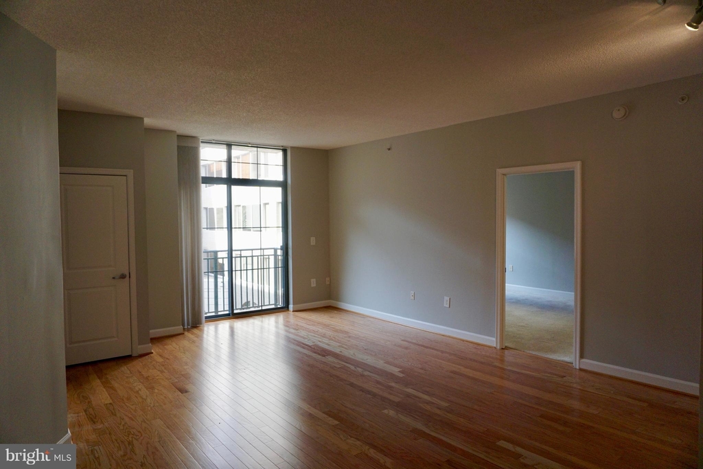 1111 25th Street Nw - Photo 10