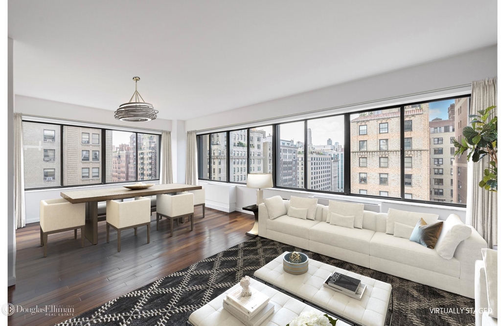 900 Park Avenue - Photo 1