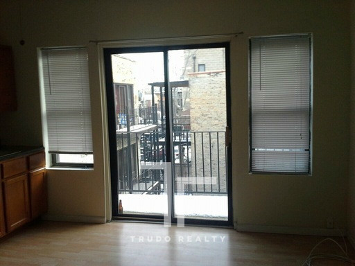 North Malden St. - Photo 1