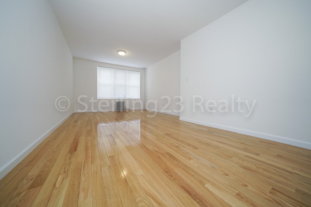 30-15 49th Street - Photo 2