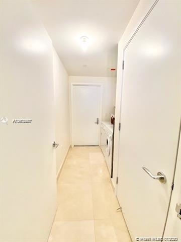 17121 Collins Ave - Photo 15