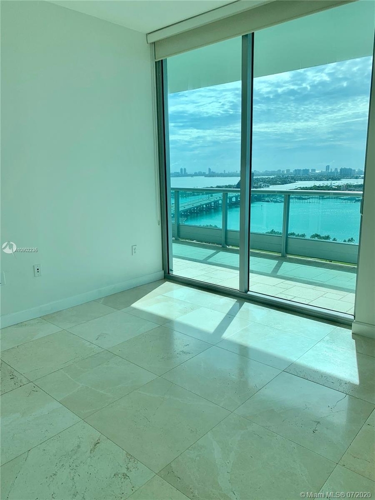 900 Biscayne Blvd - Photo 6