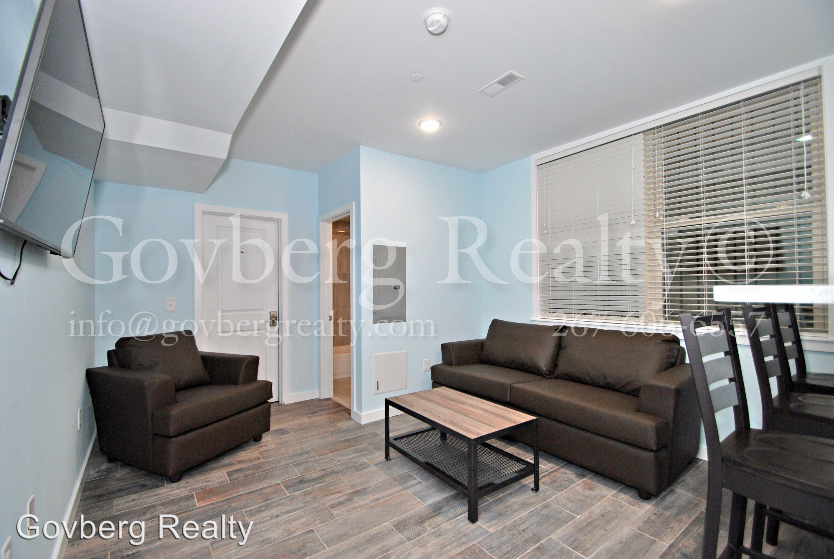 1409 N 15th Street - Photo 2