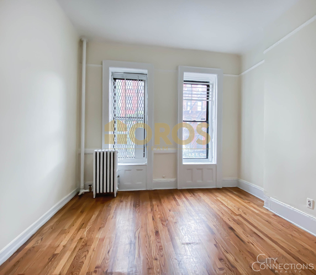 273 E 3rd St - Photo 5