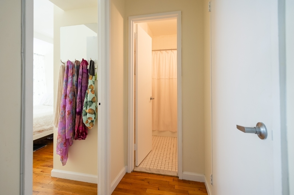 440 East 88th Street - Photo 7