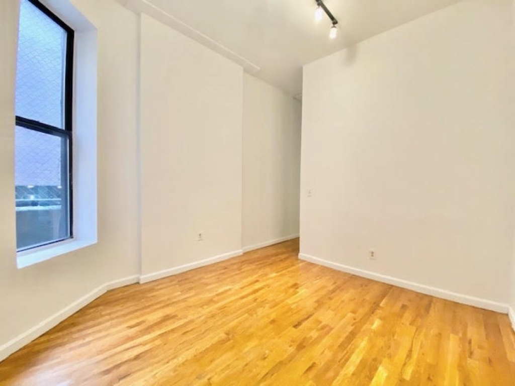 474 West 146th Street - Photo 3