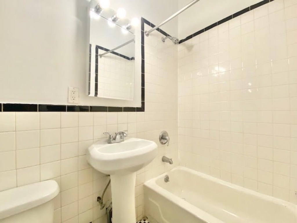 474 West 146th Street - Photo 4