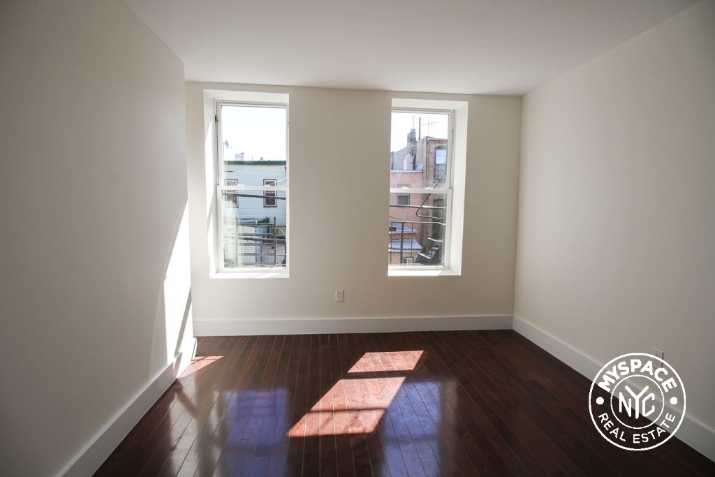 1050 Lafayette Avenue - Photo 7