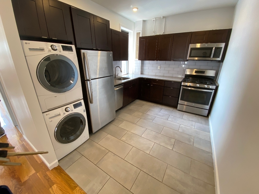 566 West 162nd Street - Photo 10