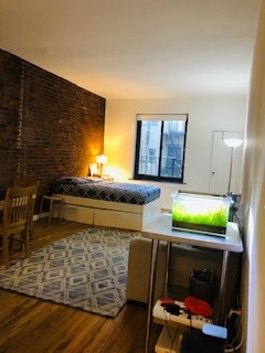 425 East 80th St Apt 6B - Photo 0