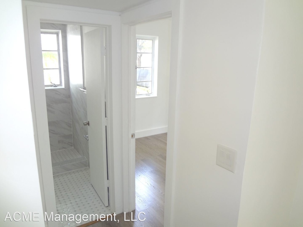 944 Sw 2nd St Unit 3 - Photo 2