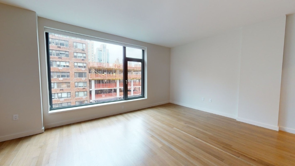 515 East 86th Street - Photo 4