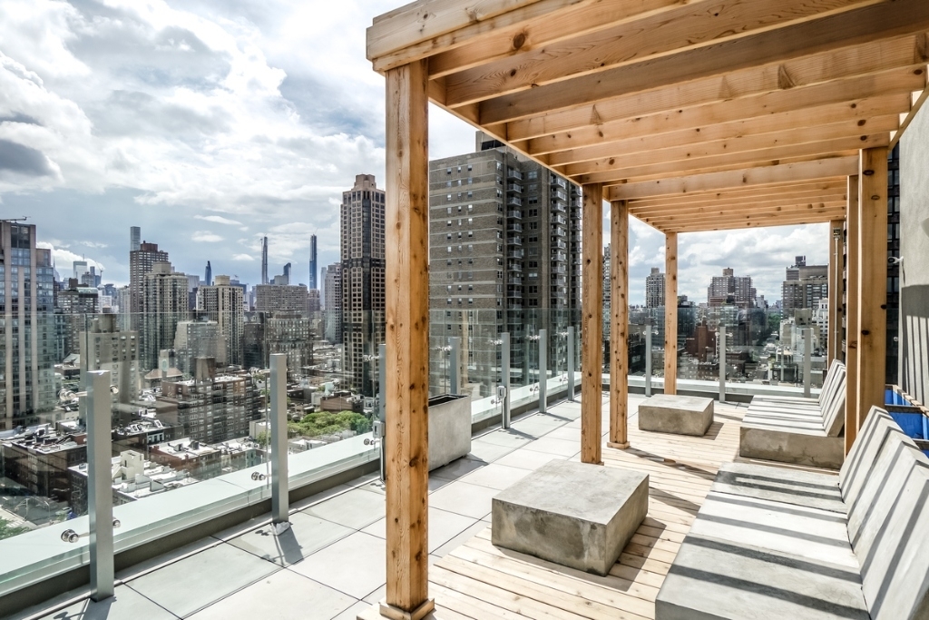 515 East 86th Street - Photo 8