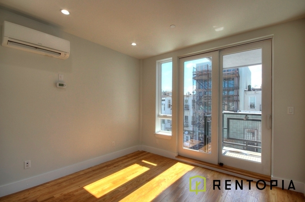 854 Metropolitan Avenue - Photo 4