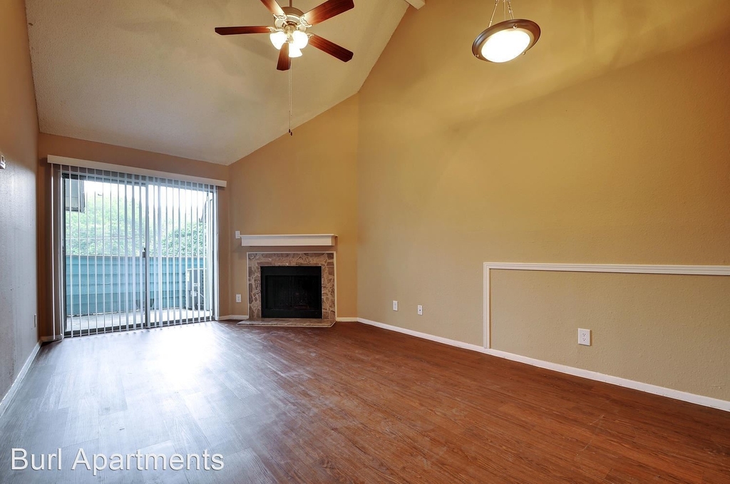 2507 Burleson Rd - Photo 2