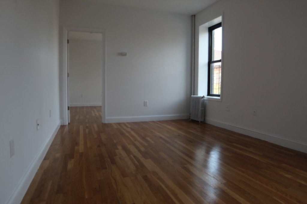 330 Lewis Avenue - Photo 2