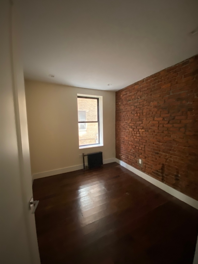 921 Washington Avenue - Photo 3