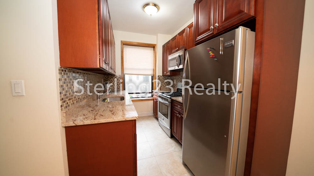 24-14 28th Street - Photo 8