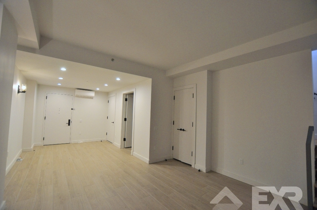 1825 Ocean Avenue - Photo 5