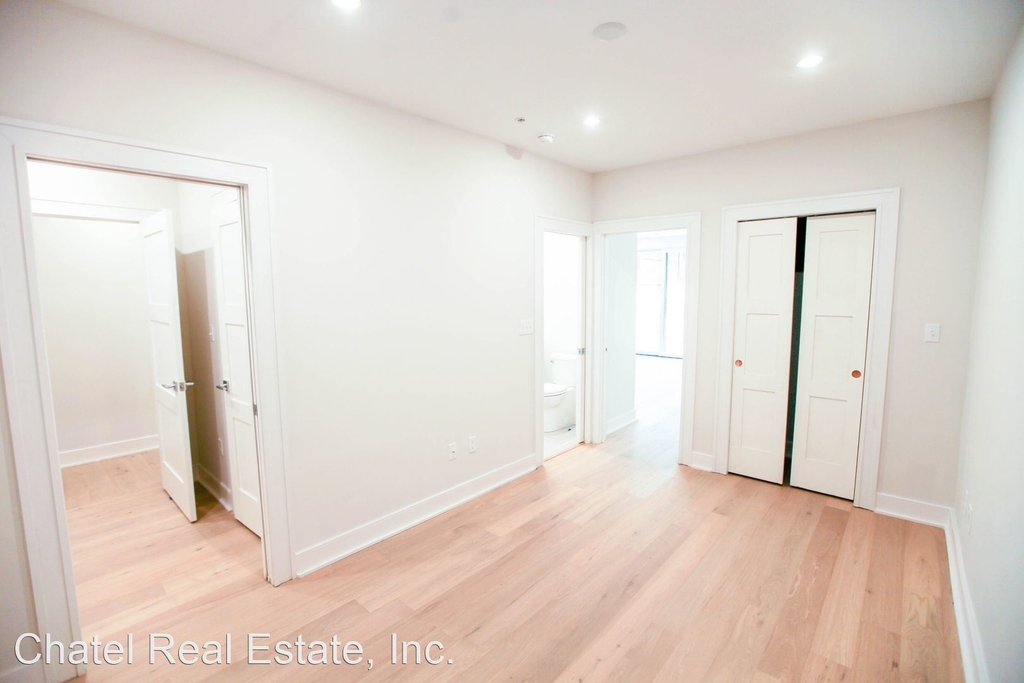 3032 Q Street, Nw - Photo 11