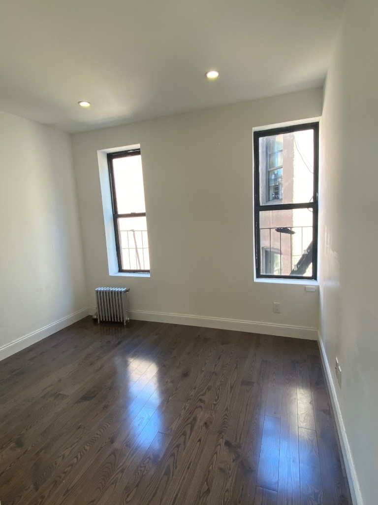 3620 Broadway - Photo 5