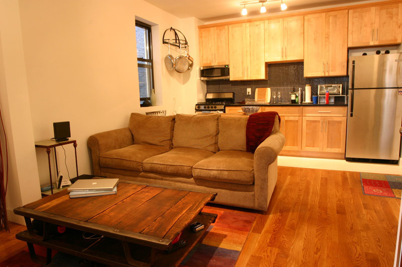 346 East 15th Street - Photo 0