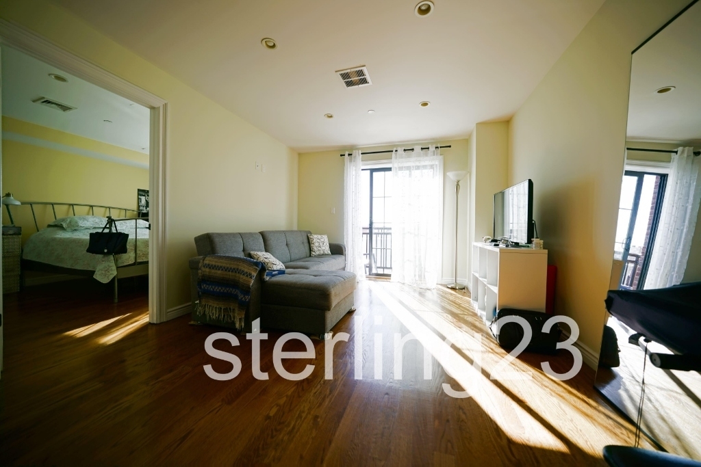 28-4 36th Street - Photo 2