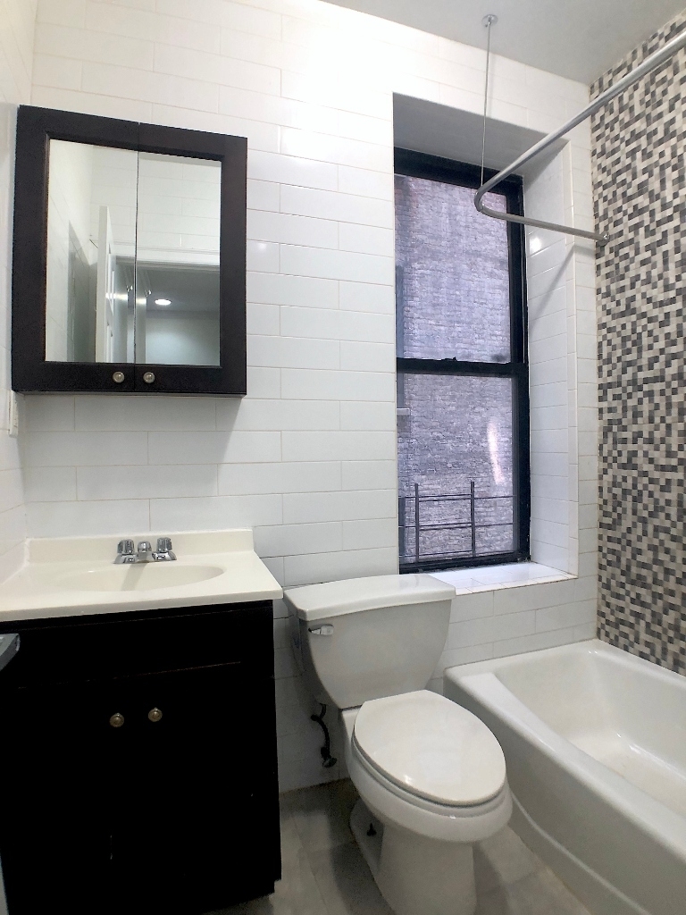 547 West 157th Street - Photo 7