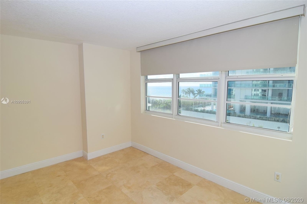 6917 Collins Ave - Photo 8