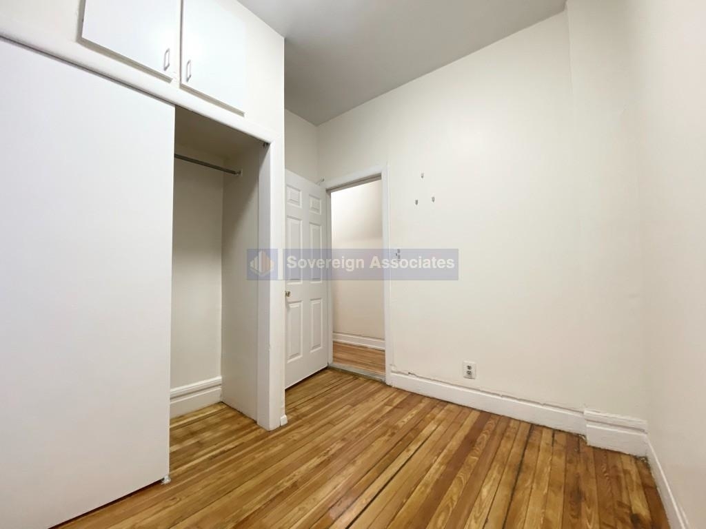 182 Claremont Avenue - Photo 15