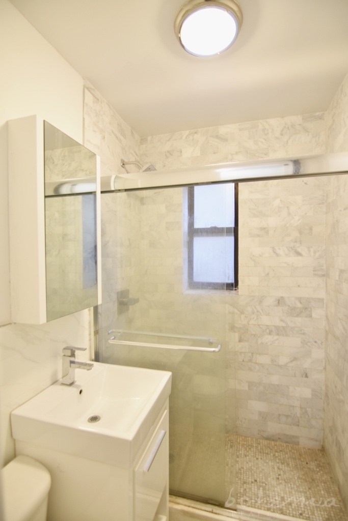 137 West 137th Street - Photo 3