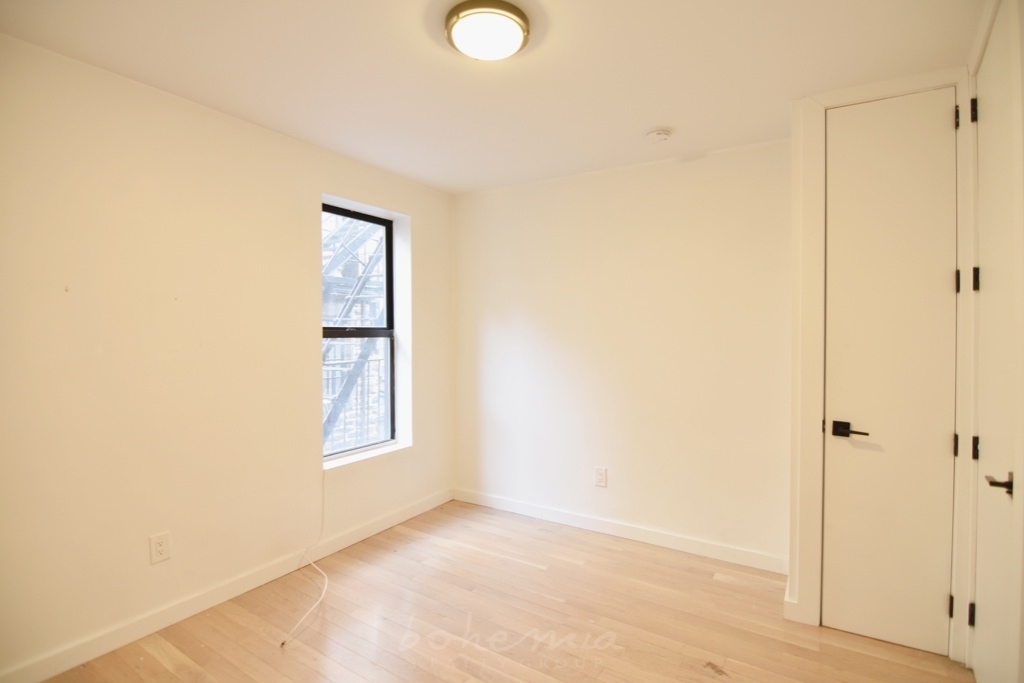 137 West 137th Street - Photo 2