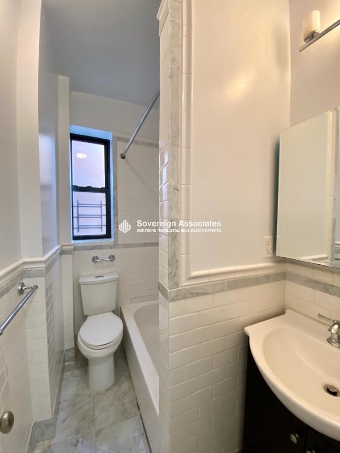 5008 Broadway - Photo 16