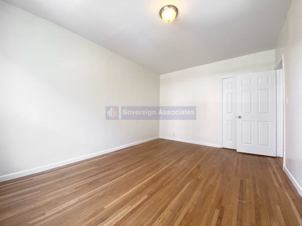 400 Fort Washington Avenue - Photo 12