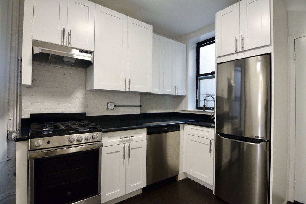 108 East 97th Street - Photo 2