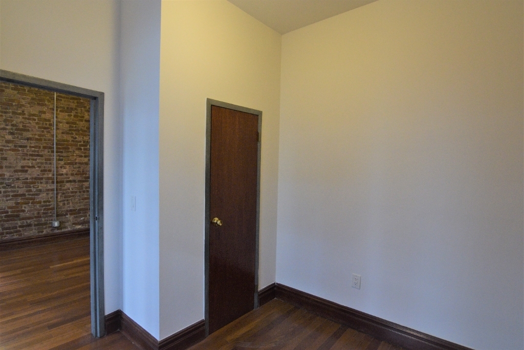 142 West 109th Street - Photo 3